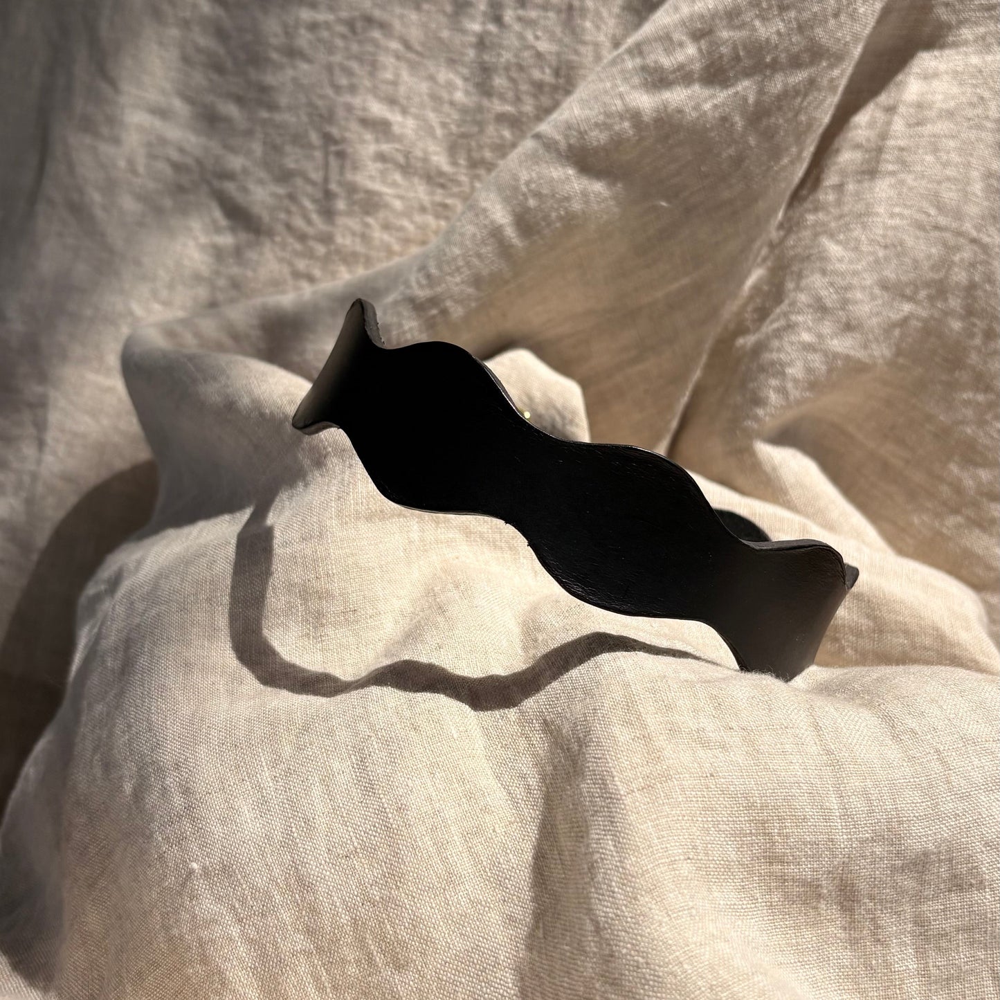 Collar Wavy Noir